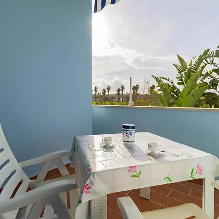 Heavenly Flat- *
